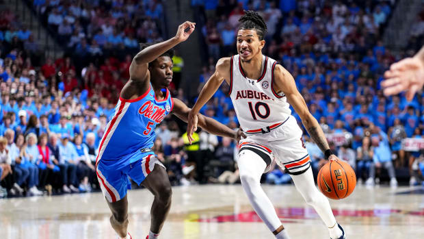 Auburnâs Chad Baker-Mazara (10)_20240203_MBB_vs_Ole Miss_ZB_0022